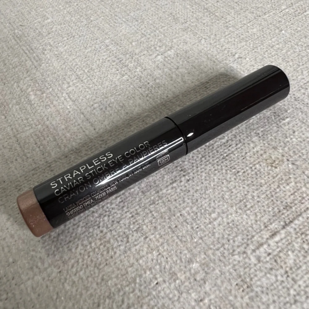 ❤️3 for $25❤️ Laura Mercier Caviar Stick Eyeshadow mini in Strapless - Picture 3 of 6